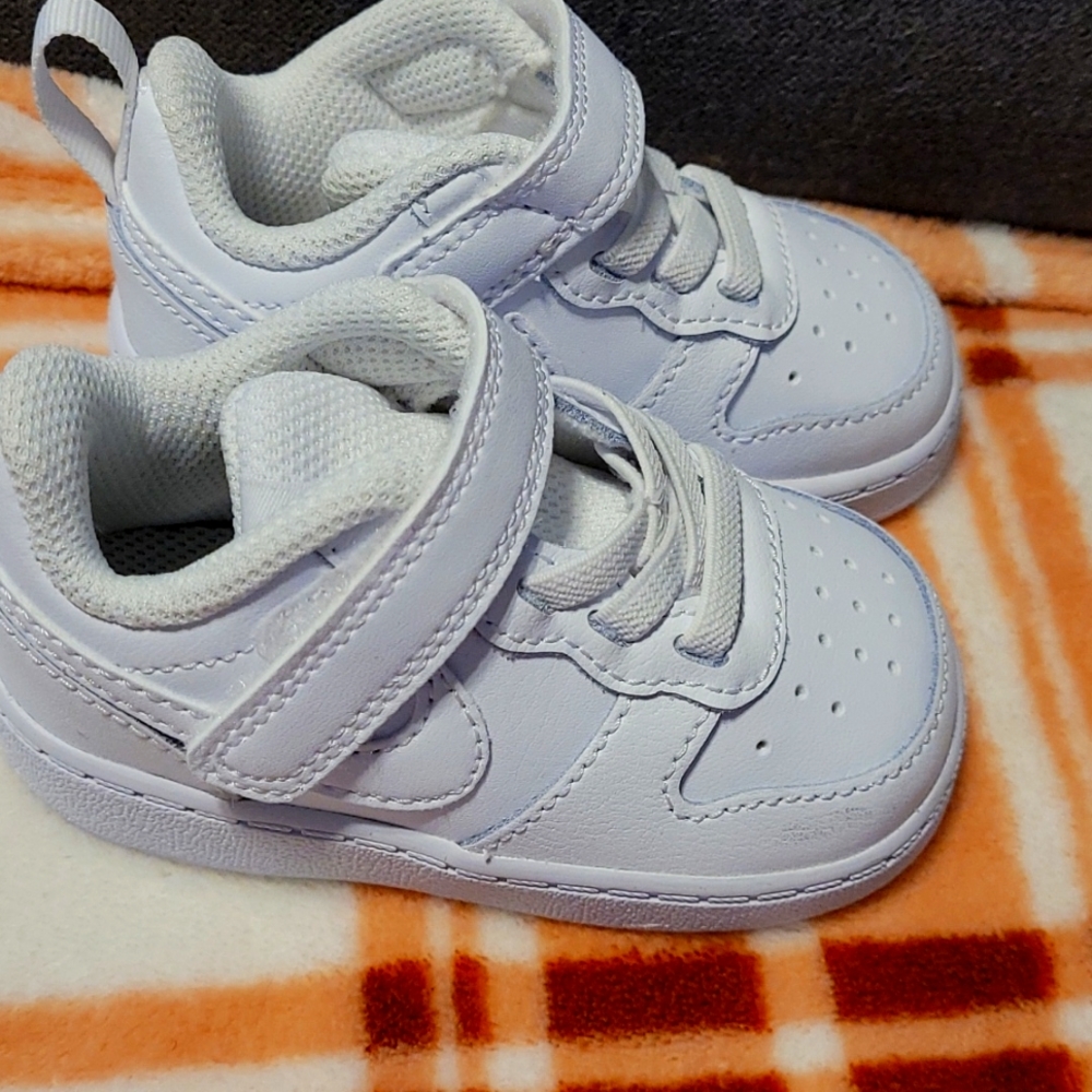 Toddler's Nike Court Sneakers